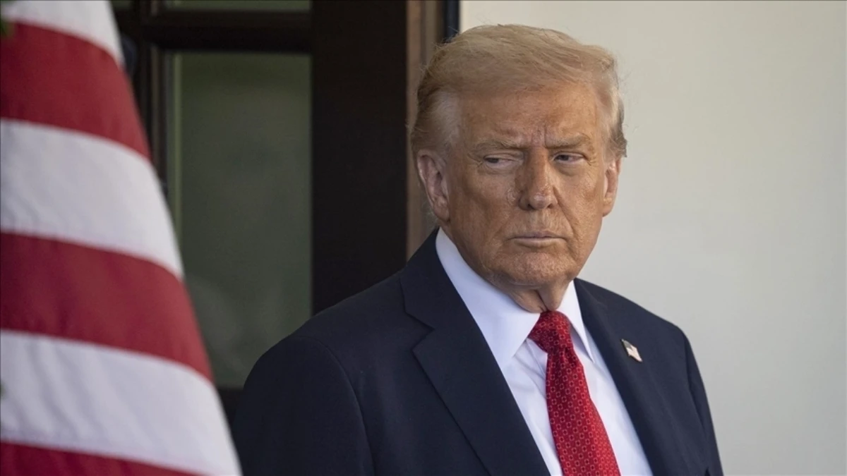 Trump affetmişti! Şimdi de sadakatsizlikle suçluyor Trump affetmişti! Şimdi de sadakatsizlikle suçluyor
