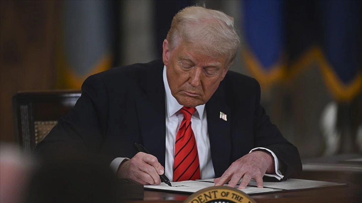 Trump'tan kripto para hamlesi: GENIUS tasarısını imzaladı Trump'tan kripto para hamlesi: GENIUS tasarısını imzaladı