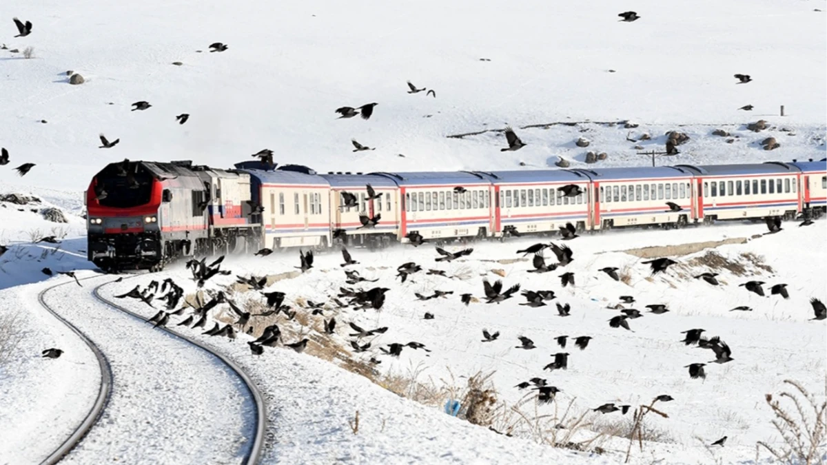 Turistik Doğu Ekspresi sezona hazır: Sefer günleri ve bilet fiyatları netleşti