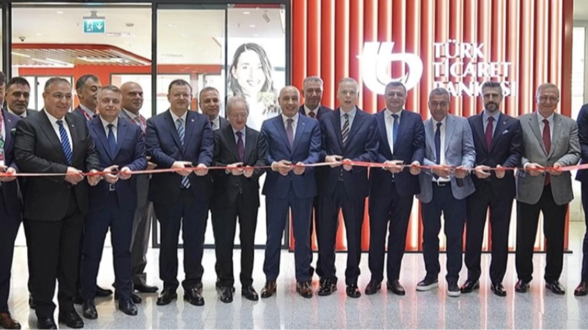 Türk Ticaret Bankası yeniden faaliyete geçti Türk Ticaret Bankası yeniden faaliyete geçti