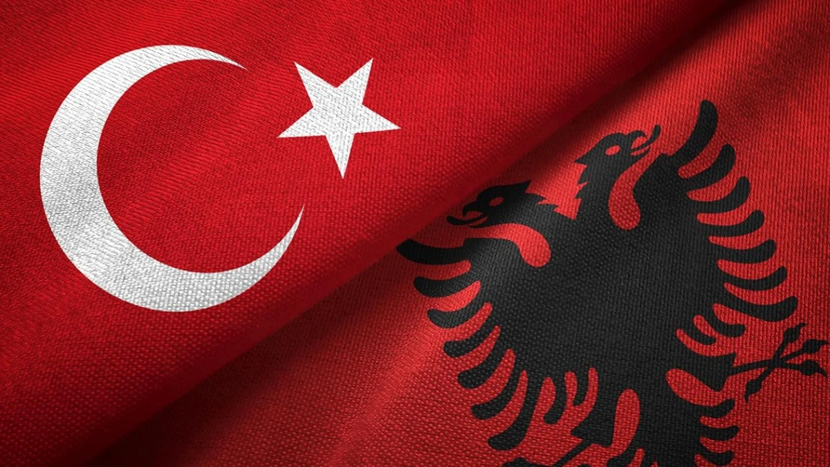 Türk ve Arnavut iş insanları Tiran'da buluştu! İki STK arasında yeni anlaşma Türk ve Arnavut iş insanları Tiran'da buluştu! İki STK arasında yeni anlaşma