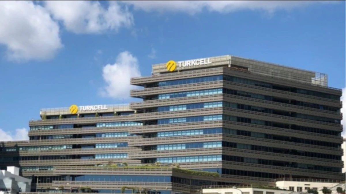 Turkcell ile Google arasında yeni işbirliği! Yatırım tutarı belli oldu Turkcell ile Google arasında yeni işbirliği! Yatırım tutarı belli oldu