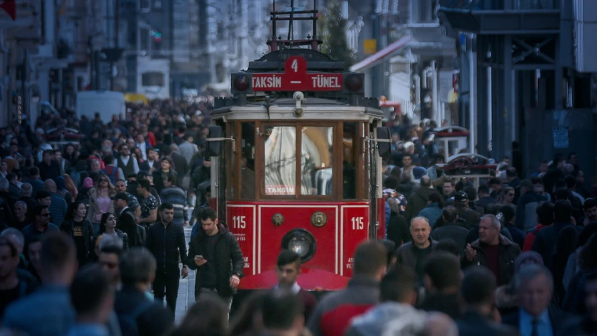 Türkiye nüfusu 86 milyonu aştı: 2025'te yıllık artış binde 5 olarak gerçekleşti