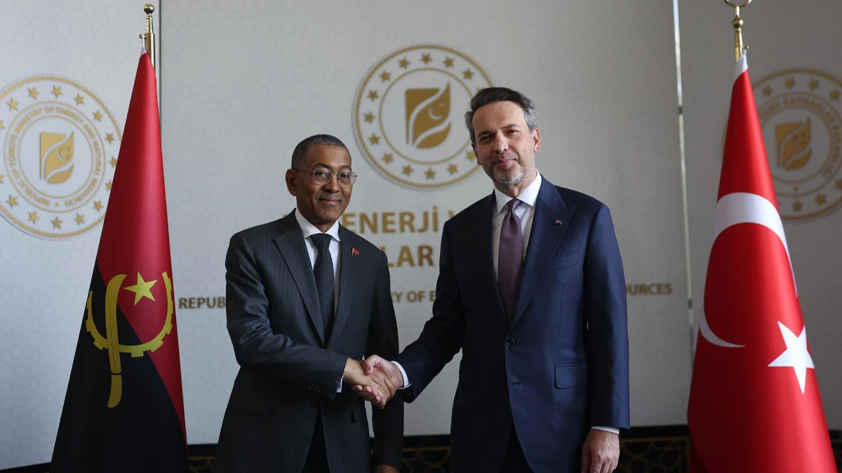 Türkiye ve Angola'dan 500 milyon dolarlık ticaret hedefi Türkiye ve Angola'dan 500 milyon dolarlık ticaret hedefi