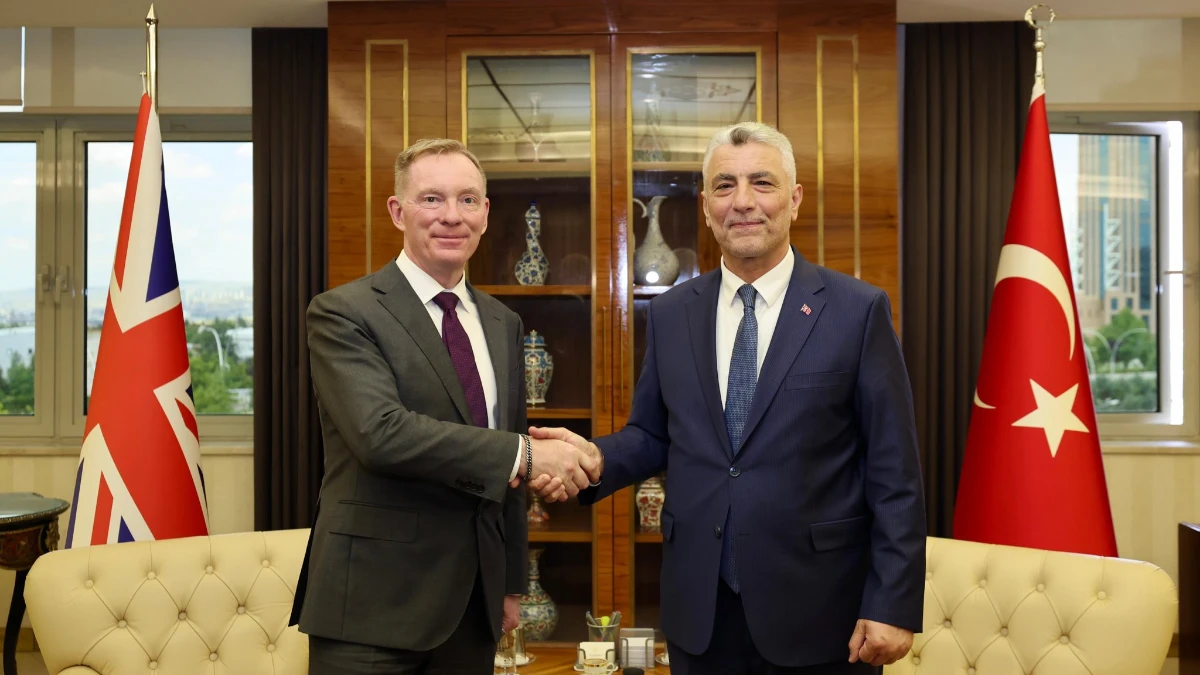 Türkiye ve Birleşik Krallık ekonomik iş birliğini güçlendiriyor: Ticarette hedef 40 milyar dolar Türkiye ve Birleşik Krallık ekonomik iş birliğini güçlendiriyor: Ticarette hedef 40 milyar dolar