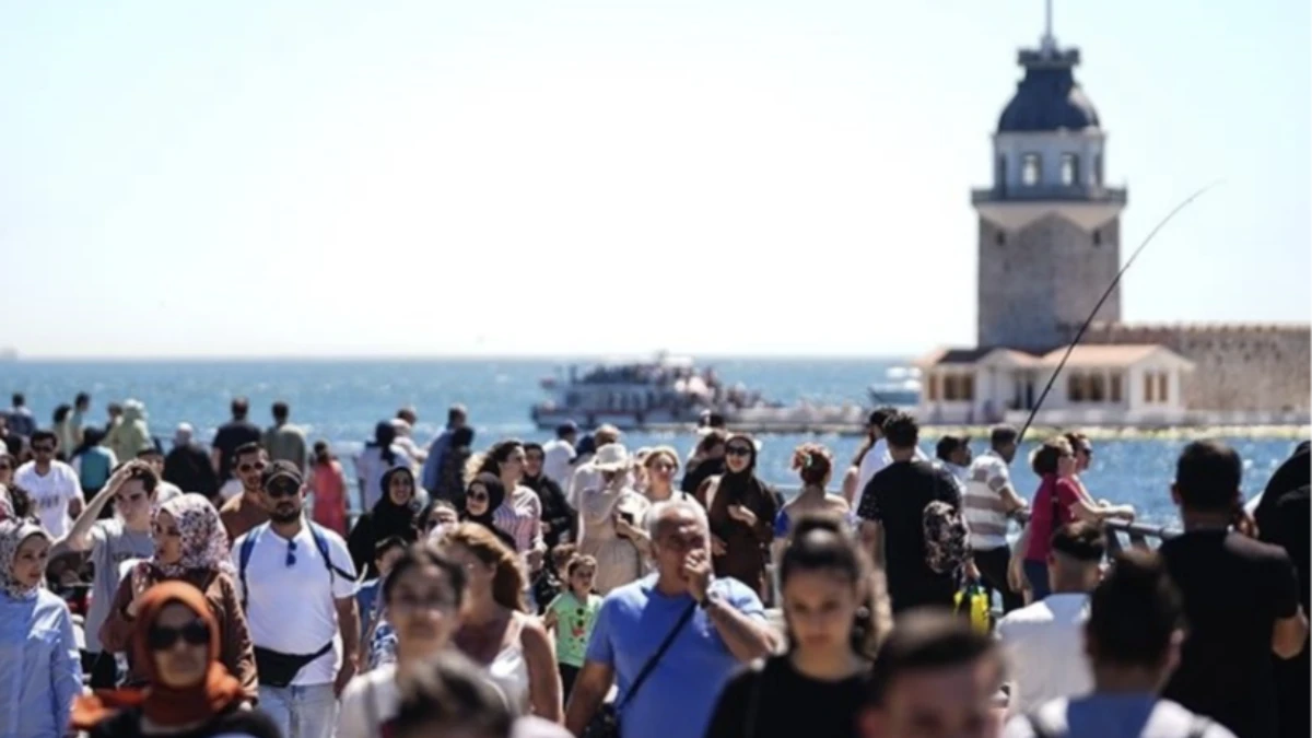 Türkiye'de bu hafta sıcaklıklar mevsim normalleri civarında seyredecek Türkiye'de bu hafta sıcaklıklar mevsim normalleri civarında seyredecek
