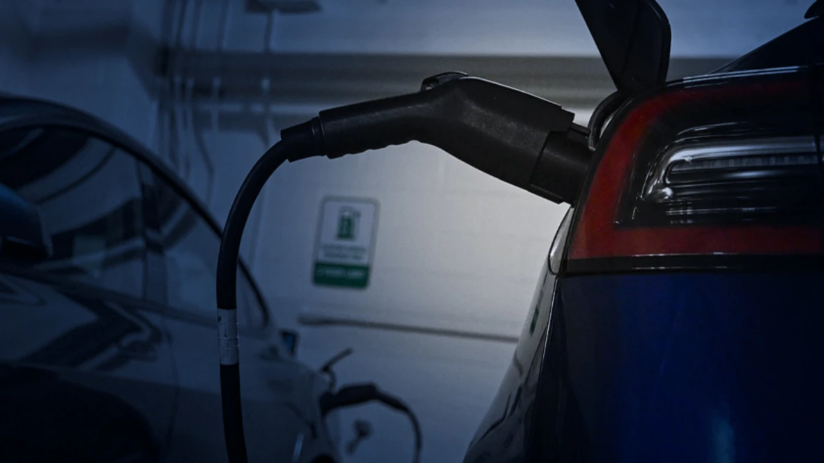 Türkiye'de elektrikli araç şarj ağı genişliyor: Soket sayısı martta 41 bini aştı Türkiye'de elektrikli araç şarj ağı genişliyor: Soket sayısı martta 41 bini aştı