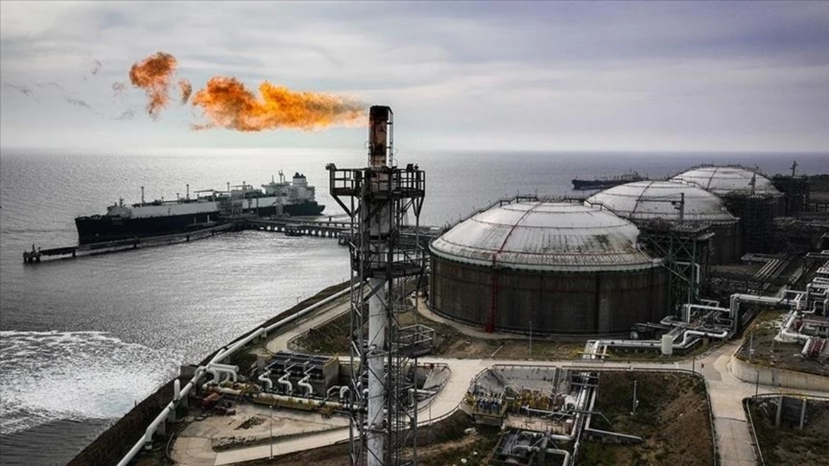 Türkiye'nin enerji bağımsızlığında kritik önemdeler: Doğal gaz depoları, FSRU ve LNG tesisleri Türkiye'nin enerji bağımsızlığında kritik önemdeler: Doğal gaz depoları, FSRU ve LNG tesisleri