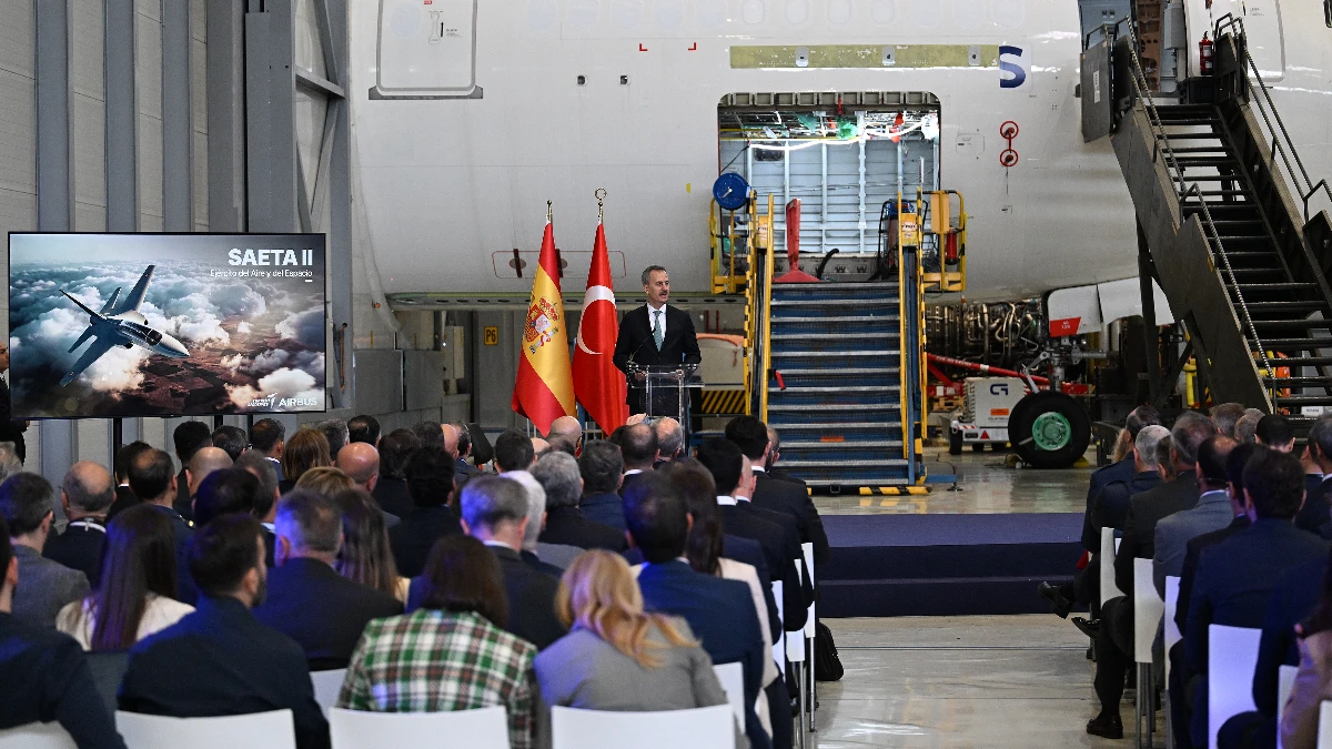 TUSAŞ ve Airbus, HÜRJET projesi için Madrid’de imza attı: 'Güvenilir dost Türkiye' TUSAŞ ve Airbus, HÜRJET projesi için Madrid’de imza attı: 'Güvenilir dost Türkiye'