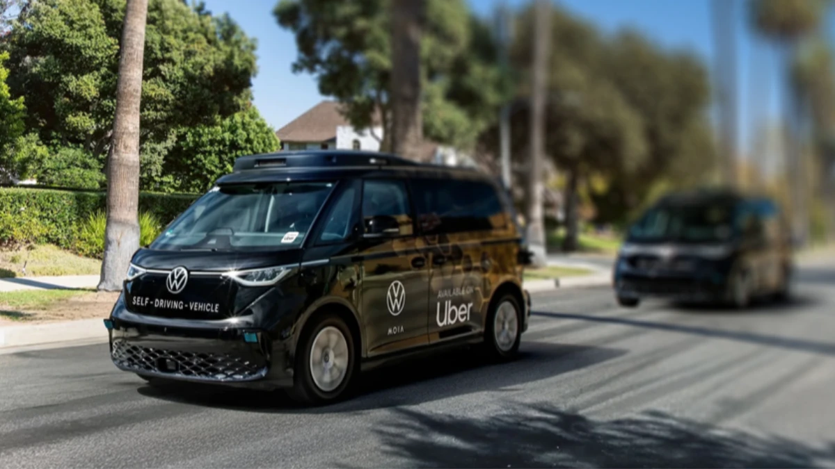 Uber ve Volkswagen’den ABD'de otonom robotaksi işbirliği Uber ve Volkswagen’den ABD'de otonom robotaksi işbirliği