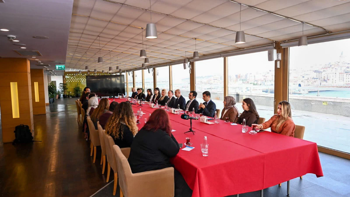 Üniversite-sanayi işbirliği için yeni projeler görüşüldü Üniversite-sanayi işbirliği için yeni projeler görüşüldü
