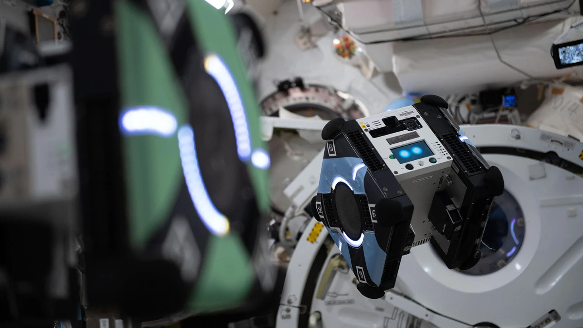 Uzayda ‘Astrobee’ dönemi: ISS’de robotlara yapay zeka desteği Uzayda ‘Astrobee’ dönemi: ISS’de robotlara yapay zeka desteği