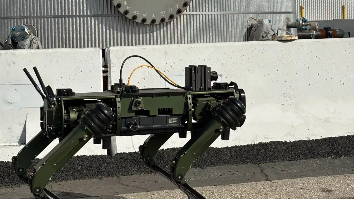Veri merkezlerinin yeni muhafızları: Dört ayaklı robotlar görevde Veri merkezlerinin yeni muhafızları: Dört ayaklı robotlar görevde