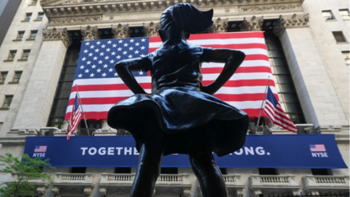 Wall Street işe alımları hızlandı: Bankalar birleşme ve halka arz dalgasına hazırlanıyor Wall Street işe alımları hızlandı: Bankalar birleşme ve halka arz dalgasına hazırlanıyor