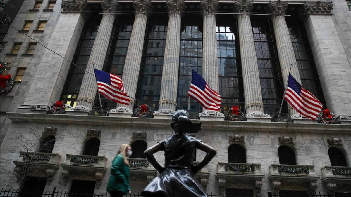 Wall Street vadeli endeksleri Moody's kararıyla düşüşte Wall Street vadeli endeksleri Moody's kararıyla düşüşte
