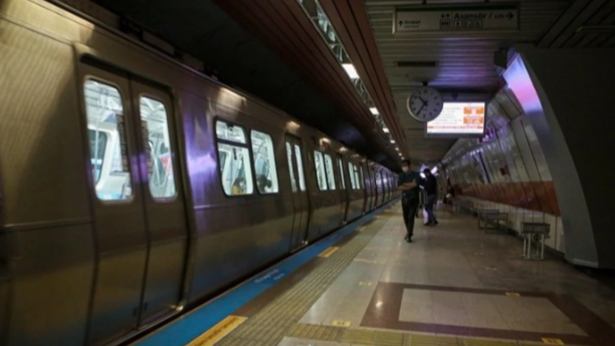 Yenikapı-Hacıosman Metro Hattı'nda bazı istasyonlar işletmeye kapatıldı Yenikapı-Hacıosman Metro Hattı'nda bazı istasyonlar işletmeye kapatıldı