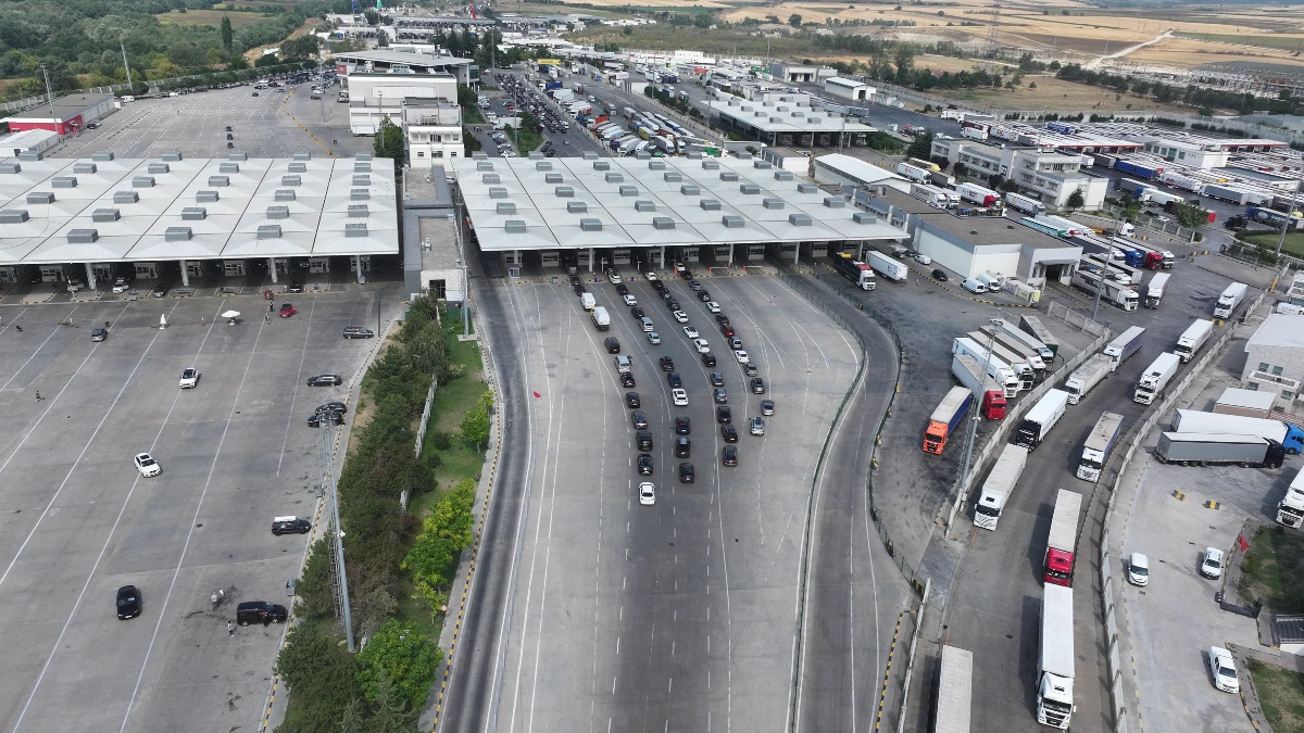 Yenilenen sınır kapılarıyla ticaret katlanacak