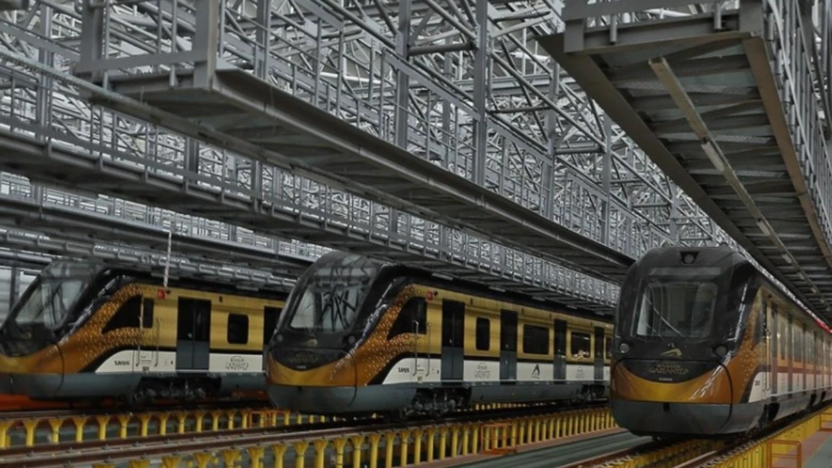 Yerli ve milli tren setinin altıncısı Gaziantep’e ulaştı: GAZİRAY kapasitesi artıyor Yerli ve milli tren setinin altıncısı Gaziantep’e ulaştı: GAZİRAY kapasitesi artıyor