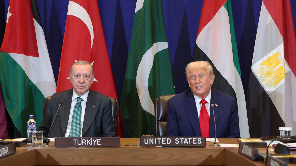 Yunan basını Türkiye'nin diplomasi gücünü yazdı Yunan basını Türkiye'nin diplomasi gücünü yazdı
