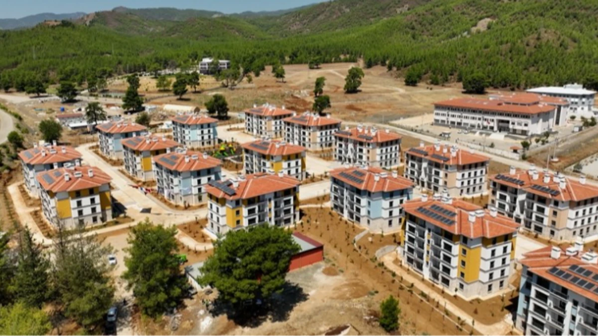 Yüzyılın Konut Projesi’nde yeni hafta: 10 ilde kura heyecanı başlıyor Yüzyılın Konut Projesi’nde yeni hafta: 10 ilde kura heyecanı başlıyor