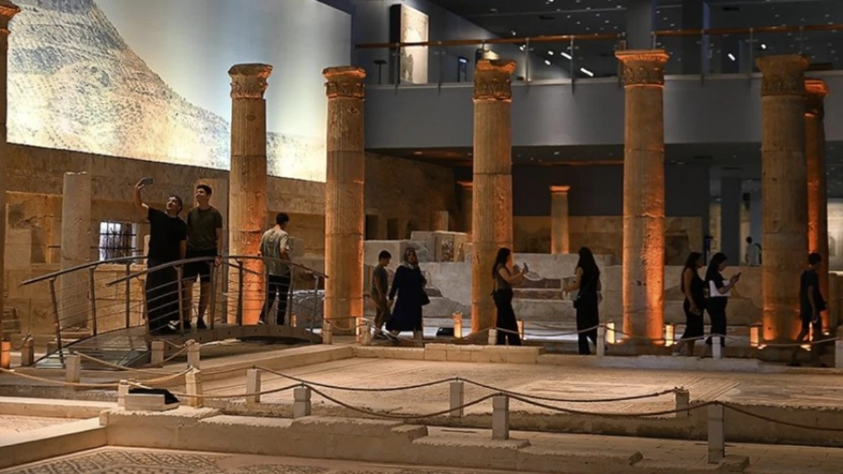 Zeugma Mozaik Müzesi 14 yılda 3,5 milyon ziyaretçiyi ağırladı Zeugma Mozaik Müzesi 14 yılda 3,5 milyon ziyaretçiyi ağırladı