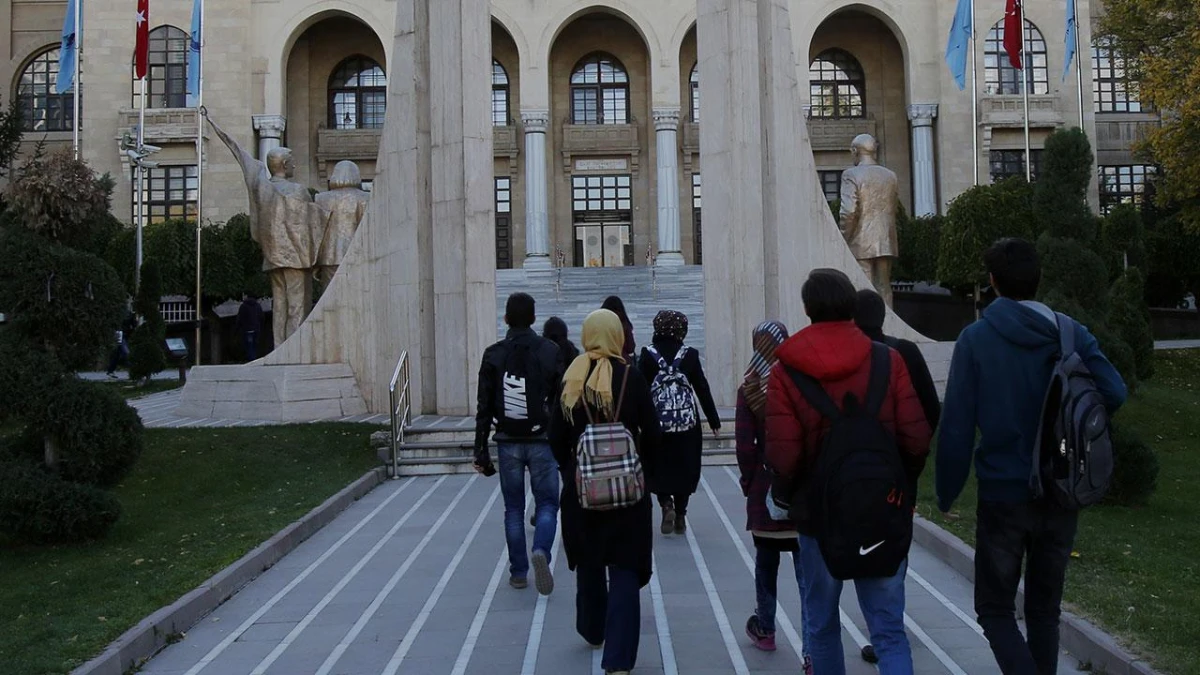 Zirvedeki tercih değişti: Bu yıl tıp yok Zirvedeki tercih değişti: Bu yıl tıp yok