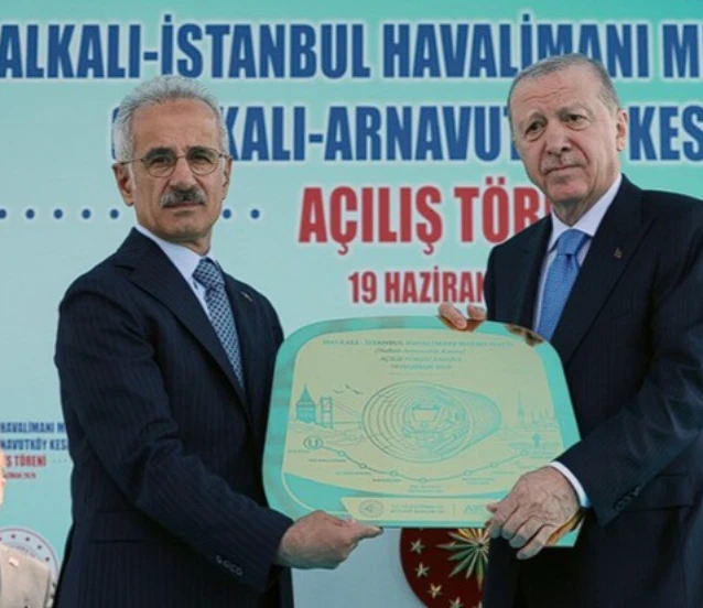 Bakan Uraloğlu: Toplam raylı sistem hattı uzunluğu 180 kilometreye ulaştı Bakan Uraloğlu: Toplam raylı sistem hattı uzunluğu 180 kilometreye ulaştı
