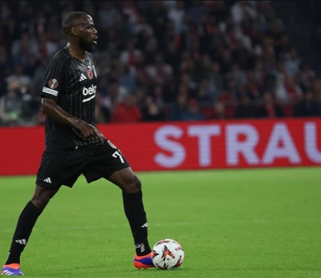 Onana müjdesi! İtalya'ya gidiyor Onana müjdesi! İtalya'ya gidiyor