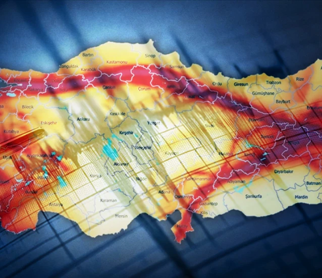 Deprem haritası 13 yıl sonra güncellendi! Diri fay listesi 700'e yükseldi Deprem haritası 13 yıl sonra güncellendi! Diri fay listesi 700'e yükseldi