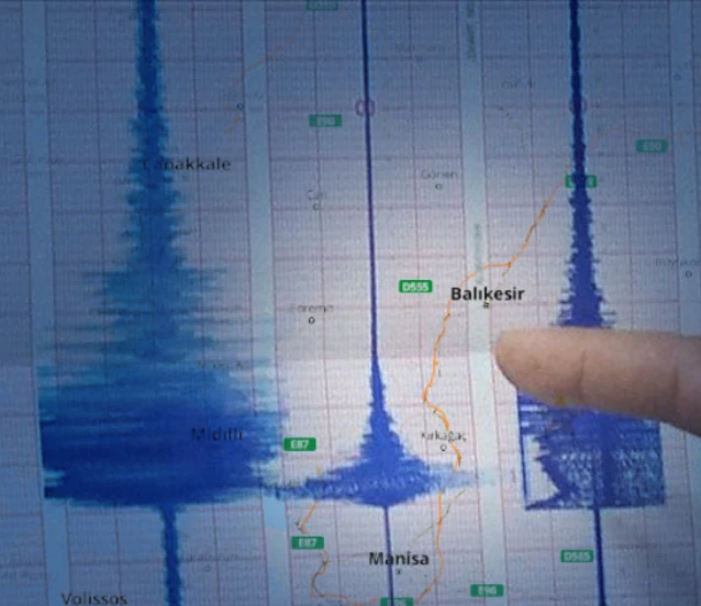 İstanbul'da hissedilen deprem! 6.1 büyüklüğünde: İşte merkez üssü