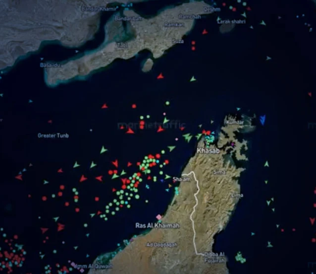 Hürmüz Boğazı'nda tanker trafiği hız kazandı: Geçişlerde 2 haftanın zirvesi görüldü