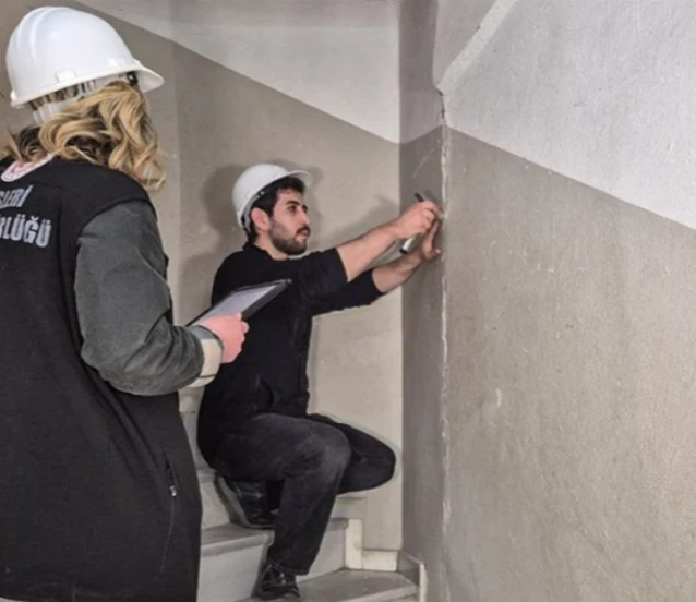 İstanbul'daki hasar tespit çalışmalarında 15 bin 13 bina incelendi