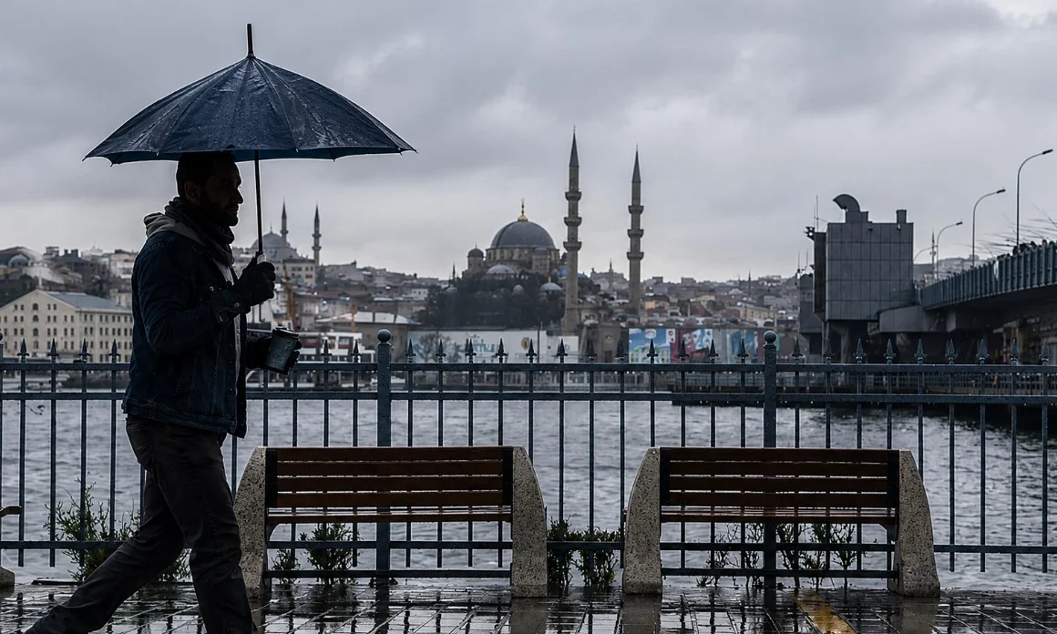 İstanbul’da yağmur bugün saat 18.00’de başlıyor: AKOM uyardı! Cumartesi daha da kuvvetlenecek