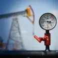 Petrolde 100 dolar senaryosu yine gündemde: Piyasalarda iki farklı fiyat patikası konuşuluyor