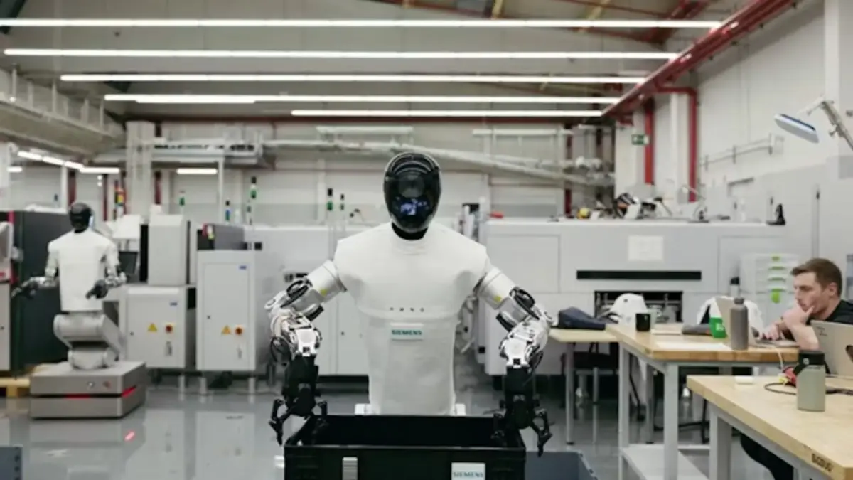 Tekstilde insansı robotla otomasyon dönemi başladı Tekstilde insansı robotla otomasyon dönemi başladı