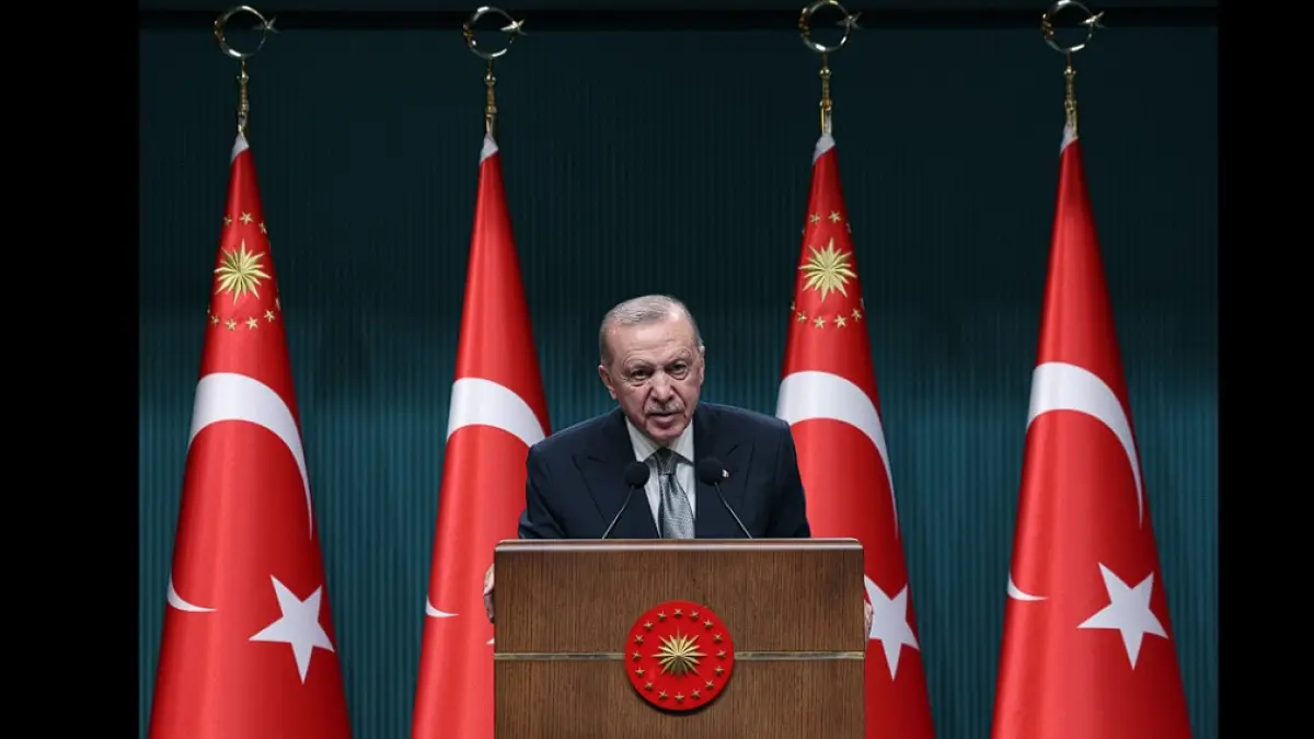 Cumhurbaşkanı Erdoğan'dan küresel ekonomi mesajı: Çoklu şokları başarıyla yönetiyoruz Cumhurbaşkanı Erdoğan'dan küresel ekonomi mesajı: Çoklu şokları başarıyla yönetiyoruz