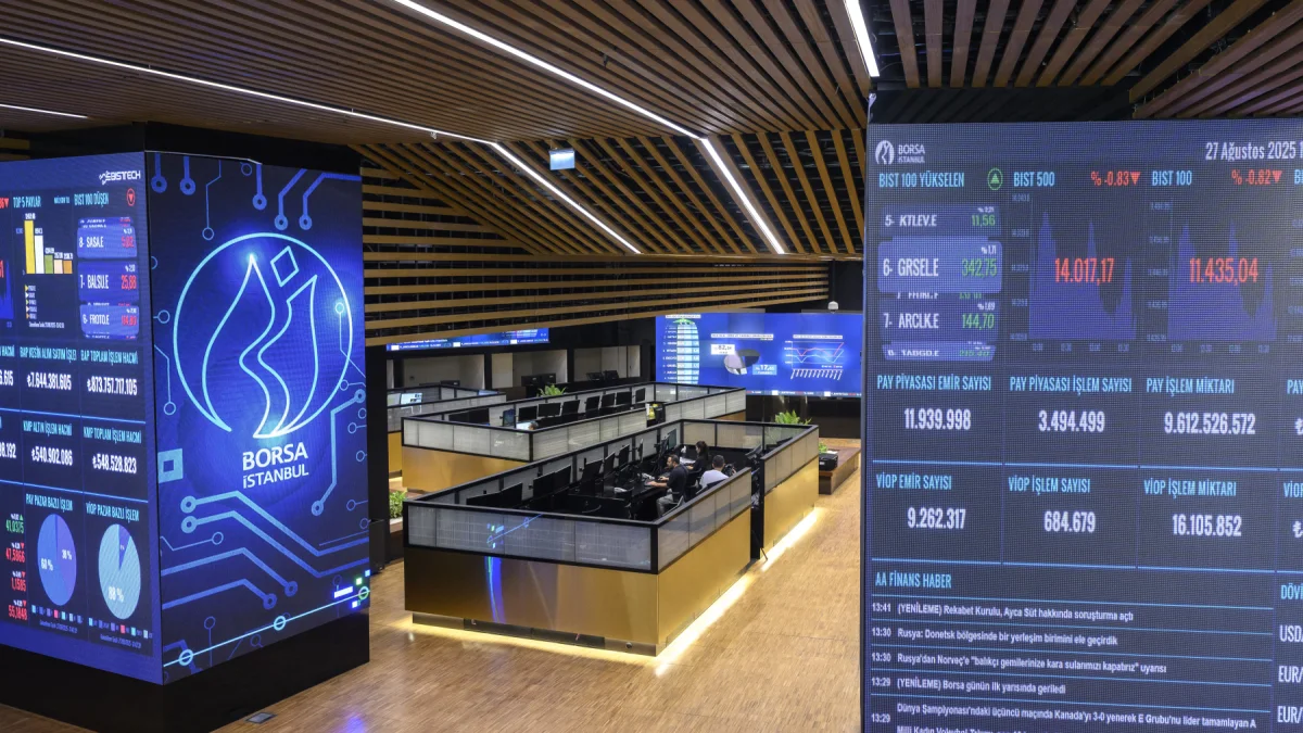 Borsa İstanbul 13.400 puanın altına indi! Güne düşüşle başladı Borsa İstanbul 13.400 puanın altına indi! Güne düşüşle başladı
