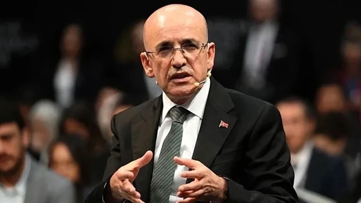 Bakan Şimşek’ten sanayide dönüşüm mesajı: Zorlu koşullara rağmen yüzde 1.9 büyüdü Bakan Şimşek’ten sanayide dönüşüm mesajı: Zorlu koşullara rağmen yüzde 1.9 büyüdü