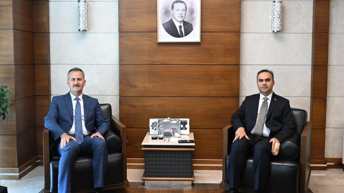 Savunma sanayisinde güç birliği: SSB ve Sanayi ve Teknoloji Bakanlığı işbirliğini güçlendiriyor Savunma sanayisinde güç birliği: SSB ve Sanayi ve Teknoloji Bakanlığı işbirliğini güçlendiriyor