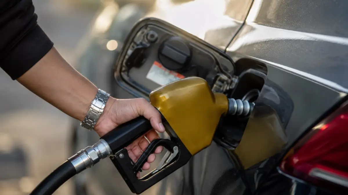 Akaryakıt fiyatlarına zam: Motorin ve benzin fiyatlarına zam geldi! İstanbul’da benzin, motorin ne kadar oldu? Akaryakıt fiyatlarına zam: Motorin ve benzin fiyatlarına zam geldi! İstanbul’da benzin, motorin ne kadar oldu?
