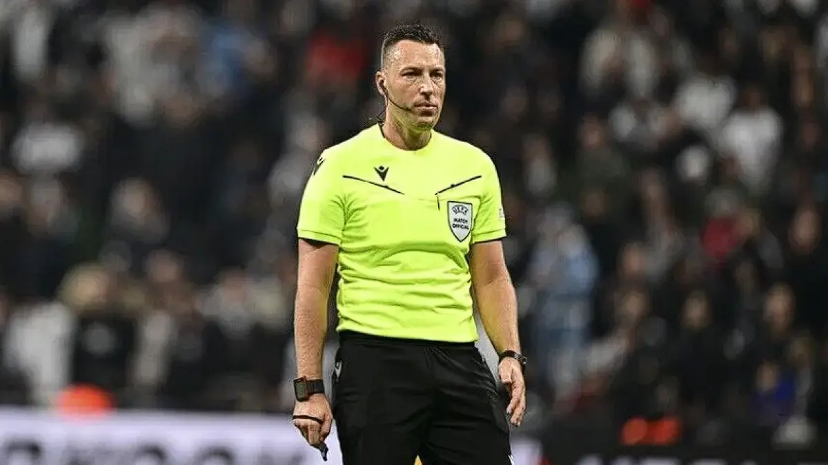 Fenerbahçe'nin Lyon sınavında düdük Sven Jablonski'de olacak Fenerbahçe'nin Lyon sınavında düdük Sven Jablonski'de olacak