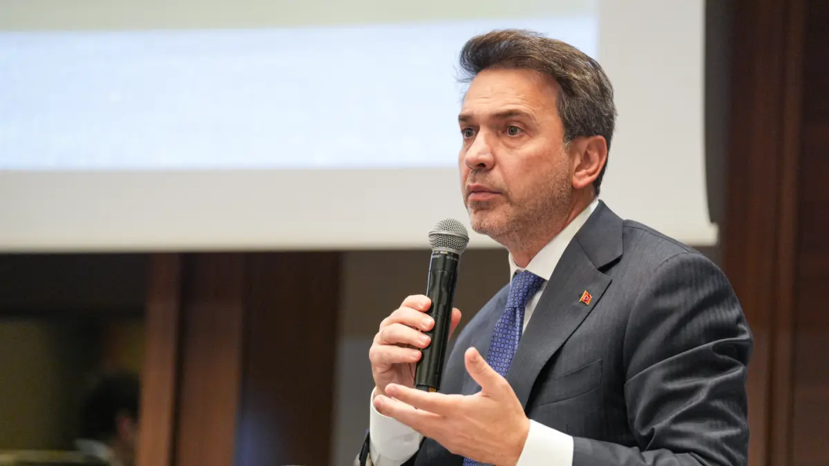 Bayraktar açıkladı! Enerji gelirlerinden gençlere 21.9 milyar TL destek Bayraktar açıkladı! Enerji gelirlerinden gençlere 21.9 milyar TL destek