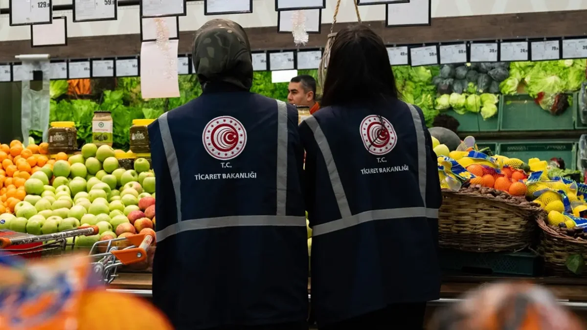 Ticaret Bakanlığı denetim bilançosunu açıkladı: 7 ayda 1,8 milyar lira ceza uygulandı Ticaret Bakanlığı denetim bilançosunu açıkladı: 7 ayda 1,8 milyar lira ceza uygulandı