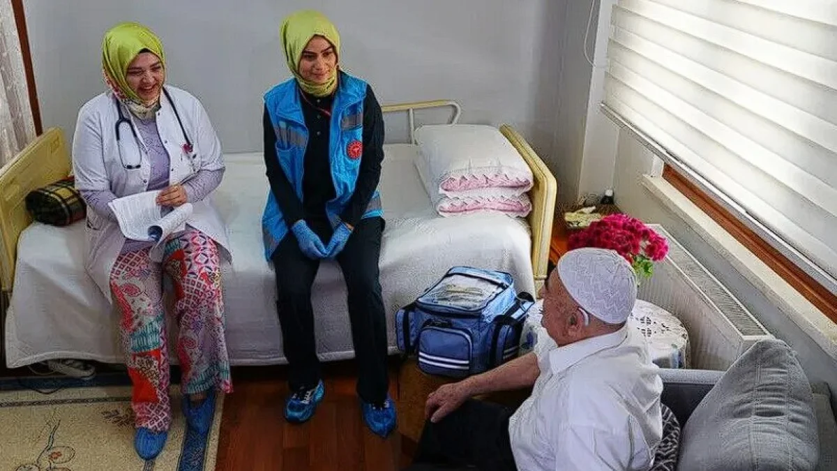 Evde sağlık hizmetlerinde 1 milyon 352 bin 775 hastaya ulaşıldı Evde sağlık hizmetlerinde 1 milyon 352 bin 775 hastaya ulaşıldı