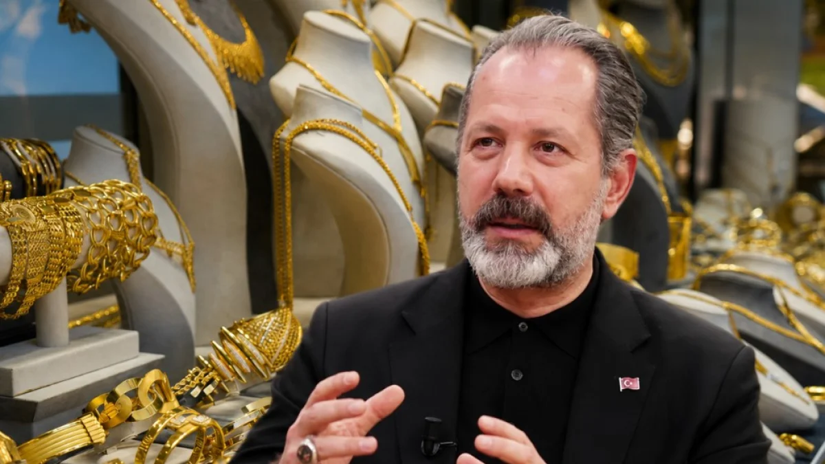 Altın fiyatlarında karar zamanı: İslam Memiş'ten yükseliş ve düşüş için 2 farklı yorum: Piyasa bir şeyi bekliyor Altın fiyatlarında karar zamanı: İslam Memiş'ten yükseliş ve düşüş için 2 farklı yorum: Piyasa bir şeyi bekliyor