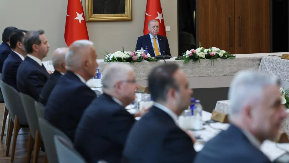 Kabine Ahlat'ta toplanıyor: Masanın ana gündemi terörle mücadele Kabine Ahlat'ta toplanıyor: Masanın ana gündemi terörle mücadele