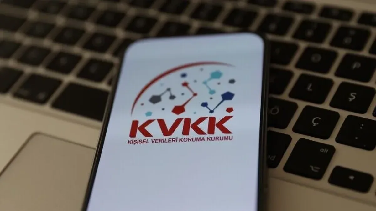 KVKK'dan biyometrik veri uyarısı: Mesai takibinde yeni ilkeler KVKK'dan biyometrik veri uyarısı: Mesai takibinde yeni ilkeler