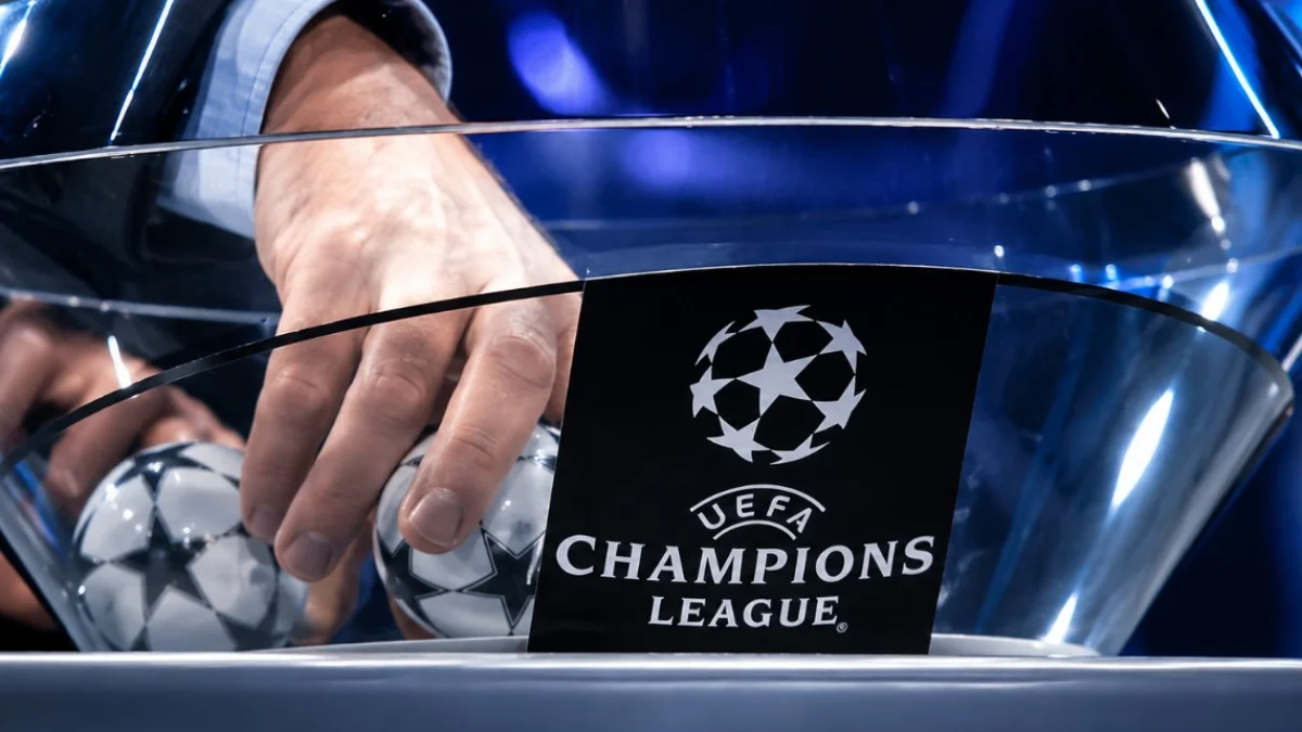 ŞAMPİYONLAR LİGİ KURA ÇEKİMİ SAAT KAÇTA? Fenerbahçe gelirde Galatasaray'ı solladı: İşte muhtemel rakipler ŞAMPİYONLAR LİGİ KURA ÇEKİMİ SAAT KAÇTA? Fenerbahçe gelirde Galatasaray'ı solladı: İşte muhtemel rakipler