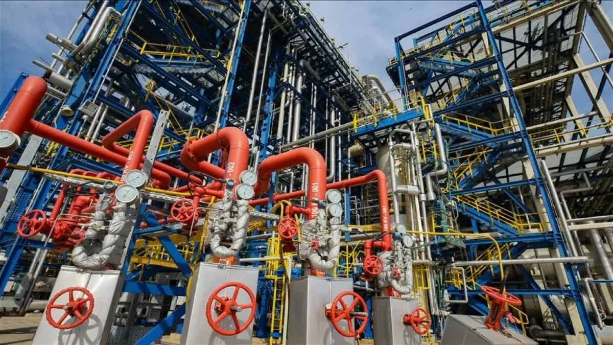Orta Asya'da enerji iş birliği: Rus petrolü Kazakistan'da işlenecek Orta Asya'da enerji iş birliği: Rus petrolü Kazakistan'da işlenecek