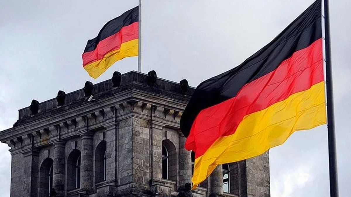 Almanya’da kritik seçimler öncesi AfD yükselişte: Ekonomi alarm veriyor Almanya’da kritik seçimler öncesi AfD yükselişte: Ekonomi alarm veriyor